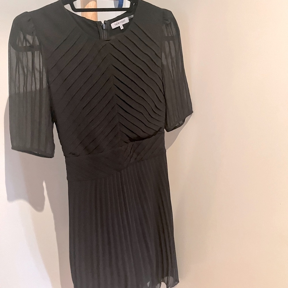 Table Eight Black Dress - Picture 7 of 10